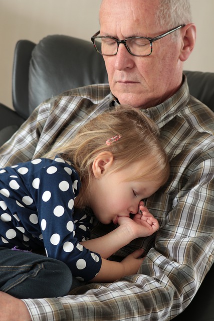 grandpa-4051229_640